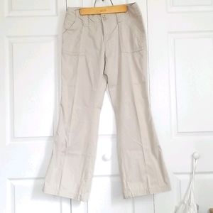Gap chinos khaki pants